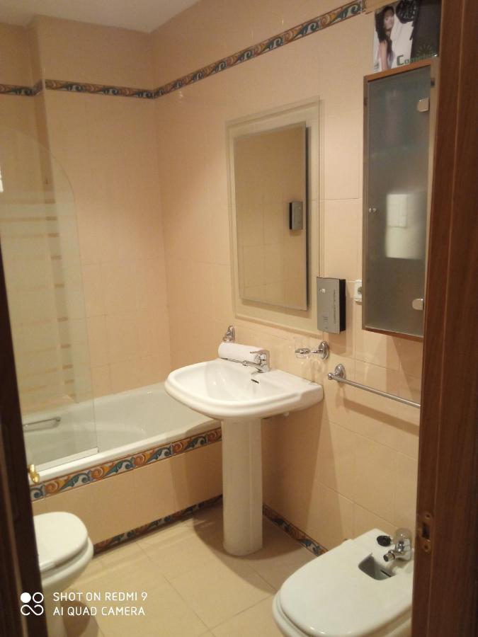 Ibericabeds Plaza Nueva Apartment Granada Bagian luar foto
