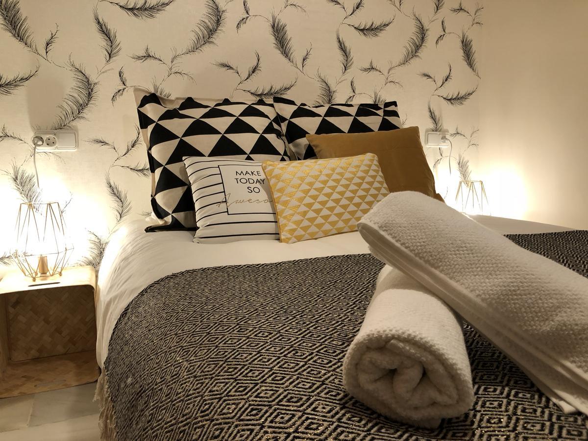 Ibericabeds Plaza Nueva Apartment Granada Bagian luar foto